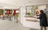 Туры в отель Sejours & Affaires Poitiers Lamartine Туры в отель Sejours & Affaires Poitiers Lamartine