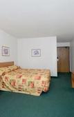 Туры в отель Americas Best Value Inn Charlotte, MI Туры в отель Americas Best Value Inn Charlotte, MI