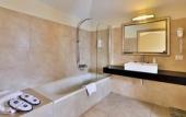 Туры в отель Regal Hotel Туры в отель Regal Hotel