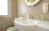 Туры в отель Regal Hotel Туры в отель Regal Hotel