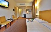 Туры в отель Regal Hotel Туры в отель Regal Hotel