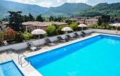 Туры в отель Regal Hotel Туры в отель Regal Hotel