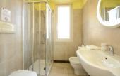 Туры в отель Regal Hotel Туры в отель Regal Hotel