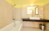 Туры в отель Regal Hotel Туры в отель Regal Hotel