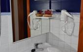 Туры в отель Hotel Entrecercas Туры в отель Hotel Entrecercas