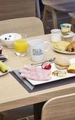 Туры в отель Kyriad Prestige Pau - Zenith - Palais Des Sports Туры в отель Kyriad Prestige Pau - Zenith - Palais Des Sports
