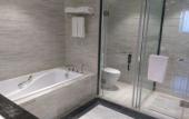 Туры в отель Hilton Garden Inn Wuhan Hankou Туры в отель Hilton Garden Inn Wuhan Hankou