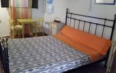 Туры в отель Hostal Pons Туры в отель Hostal Pons