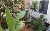 Туры в отель Hostal Pons Туры в отель Hostal Pons