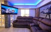 Туры в отель CLOCKWORKORANGE Luxury Suites Туры в отель CLOCKWORKORANGE Luxury Suites