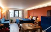 Туры в отель CHROMA Lodge Pikermi Туры в отель CHROMA Lodge Pikermi