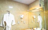 Туры в отель Queenie Hotel Туры в отель Queenie Hotel