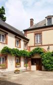 Туры в отель HOTEL DU SAUMON Туры в отель HOTEL DU SAUMON