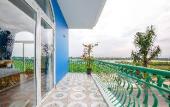 Туры в отель Santorini House and Coffee Туры в отель Santorini House and Coffee