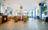 Туры в отель Santorini House and Coffee Туры в отель Santorini House and Coffee