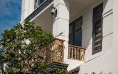 Туры в отель West Lake Hotel - Near Bai Dai Beach Туры в отель West Lake Hotel - Near Bai Dai Beach