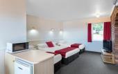Туры в отель Coach House Launceston Туры в отель Coach House Launceston