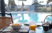 Туры в отель Corrigans Cove Туры в отель Corrigans Cove