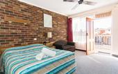 Туры в отель Queanbeyan Motel Туры в отель Queanbeyan Motel