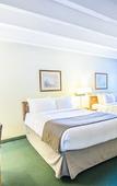 Туры в отель Moxy Banff Туры в отель Moxy Banff