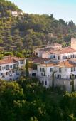Туры в отель Le Chateau Du Domaine St Martin Туры в отель Le Chateau Du Domaine St Martin