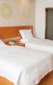 Туры в отель GreenTree Inn Hotel (Haiyan passenger transport center) Туры в отель GreenTree Inn Hotel (Haiyan passenger transport center)