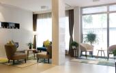Туры в отель Homeinn Selected Hotel (Dongyang Hengdian Film City Qinwang Palace) Туры в отель Homeinn Selected Hotel (Dongyang Hengdian Film City Qinwang Palace)