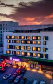 Туры в отель Yitel (Yangzhou Slender West Lake, Dongguan Street) Туры в отель Yitel (Yangzhou Slender West Lake, Dongguan Street)