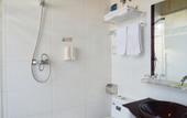 Туры в отель Pebble Motel (Jiusan Road Bus Station, Lvshun) Туры в отель Pebble Motel (Jiusan Road Bus Station, Lvshun)