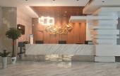 Туры в отель Shangrun Hotel (Yancheng Wuzhou International Plaza Yingbin Bridge) Туры в отель Shangrun Hotel (Yancheng Wuzhou International Plaza Yingbin Bridge)