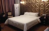 Туры в отель Home Inn Baiyun Hotel (Jinhu Suning Yigou Plaza Branch) Туры в отель Home Inn Baiyun Hotel (Jinhu Suning Yigou Plaza Branch)