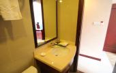 Туры в отель Shanghai Zihuan Business Hotel (Minhang Jiaotong University) Туры в отель Shanghai Zihuan Business Hotel (Minhang Jiaotong University)
