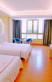 Туры в отель Haiyun Hotel (Dongshan Island Jinluan Bay Scenic Area) Туры в отель Haiyun Hotel (Dongshan Island Jinluan Bay Scenic Area)