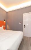 Туры в отель Huayi Hotel (Shanghai Dachangzhen Subway Station) Туры в отель Huayi Hotel (Shanghai Dachangzhen Subway Station)