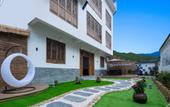 Туры в отель Floral Hotel·Tingfengshuo Hotel (Huangling Scenic Spot Store) Туры в отель Floral Hotel·Tingfengshuo Hotel (Huangling Scenic Spot Store)