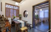 Туры в отель Floral Hotel · Wuyuan River Embankment B&B Hotel (County Center Business District Store) Туры в отель Floral Hotel · Wuyuan River Embankment B&B Hotel (County Center Business District Store)