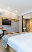 Туры в отель Junqia Collection Hotel (Xinzheng Longhu Town Shawoli Subway Station) Туры в отель Junqia Collection Hotel (Xinzheng Longhu Town Shawoli Subway Station)