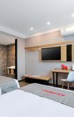 Туры в отель Junqia Collection Hotel (Xinzheng Longhu Town Shawoli Subway Station) Туры в отель Junqia Collection Hotel (Xinzheng Longhu Town Shawoli Subway Station)