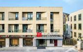 Туры в отель BORRMAN Hotel (Ningbo Olympic Sports Future City store) Туры в отель BORRMAN Hotel (Ningbo Olympic Sports Future City store)