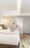 Туры в отель Nostalgic Art Hotel (Dongguan Nancheng Branch) Туры в отель Nostalgic Art Hotel (Dongguan Nancheng Branch)