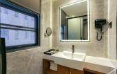 Туры в отель Meifeng Hotel (Shenzhen International Convention and Exhibition Center Qiaotou West Subway Station) Туры в отель Meifeng Hotel (Shenzhen International Convention and Exhibition Center Qiaotou West Subway Station)