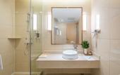Туры в отель Vienna Hotel (Jiangmen Changan Road Pedestrian Street) Туры в отель Vienna Hotel (Jiangmen Changan Road Pedestrian Street)