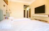 Туры в отель Jiayi Hotel (Jinan Jiuqu Zhuang Road Zhonghai International) Туры в отель Jiayi Hotel (Jinan Jiuqu Zhuang Road Zhonghai International)