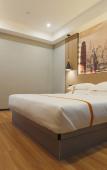 Туры в отель Yiju Life Hotel (Ningbo Dongbu Xincheng International Convention Center) Туры в отель Yiju Life Hotel (Ningbo Dongbu Xincheng International Convention Center)