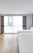 Туры в отель Ni Hao Hotel (Yancheng Shiji Dadao) Туры в отель Ni Hao Hotel (Yancheng Shiji Dadao)