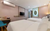 Туры в отель Elong ME Hotel (Wuhan Guanggu Square Subway Station) Туры в отель Elong ME Hotel (Wuhan Guanggu Square Subway Station)