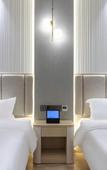Туры в отель Fenglinwan S Movie Hotel (Haikou East Railway Station Fengxiang West Road) Туры в отель Fenglinwan S Movie Hotel (Haikou East Railway Station Fengxiang West Road)