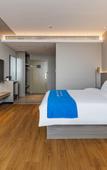 Туры в отель Lichen Jundun Hotel (Jinan West Railway Station International Convention and Exhibition Center) Туры в отель Lichen Jundun Hotel (Jinan West Railway Station International Convention and Exhibition Center)