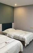 Туры в отель Home Inn Huaxuan Collection Hotel (Wuhan Sports College) Туры в отель Home Inn Huaxuan Collection Hotel (Wuhan Sports College)