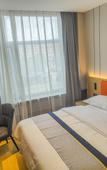 Туры в отель Home Inn - Yubaiyun Hotel Туры в отель Home Inn - Yubaiyun Hotel